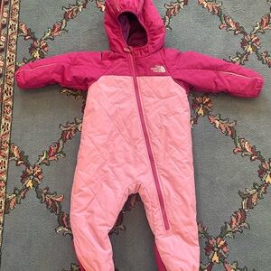 The North Face Fuchsia and Light Pink Kids Snow Onesie Snowsuit Jacket